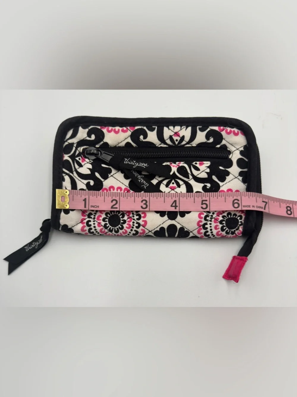 Thirty-One Pink Pop Medallion Soft Quilted Zip Wallet Black White & Pink